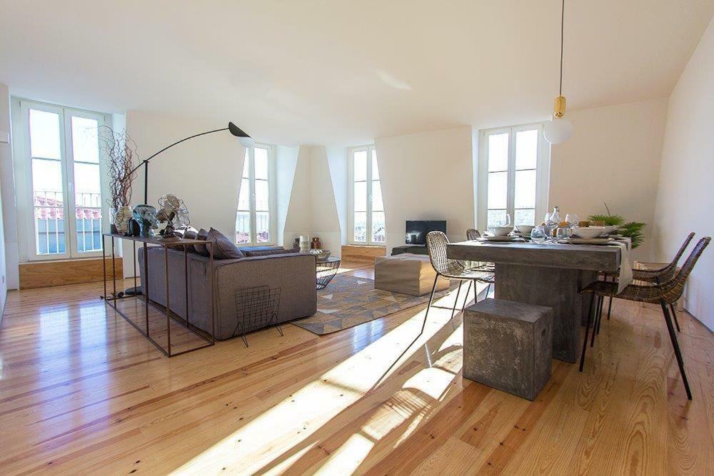 Luxury T.M. Penthouse With A View Leilighet Lisboa Eksteriør bilde